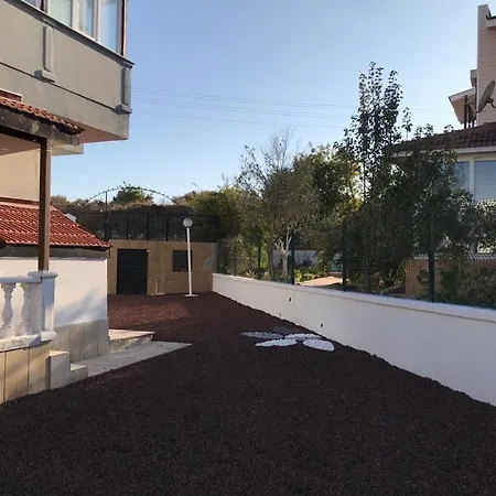 Βίλα Baran Center *